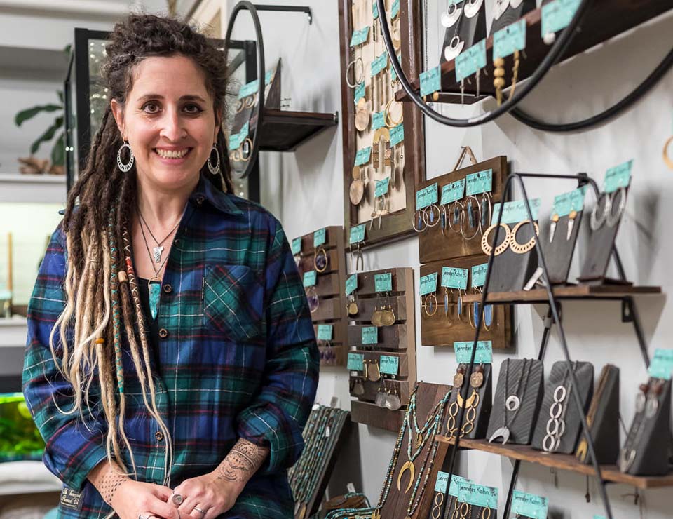Meet the Maker: Jennifer Kahn, Jewelry Maker